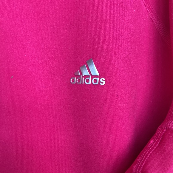 Adidas Activewear 1/4 zip top with collar and long sleeves with thumb holes - Picture 2 of 5